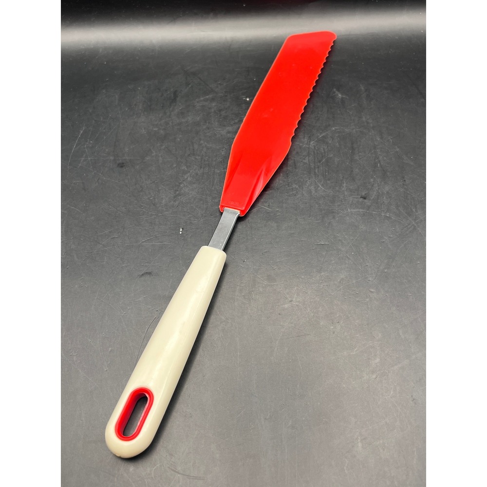Vtg Bonny USA Red Nylon White Handle Cake Spatula Froster Server 12.25" Kitchen